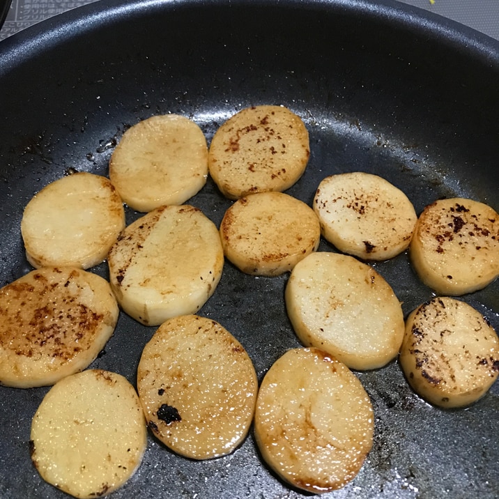 おつまみに！簡単長芋のバターポン酢焼き